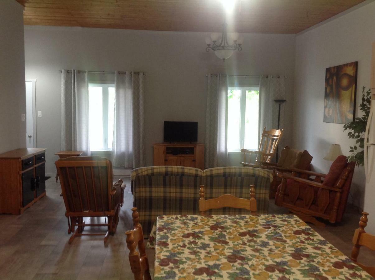 Les Appartement 4 Saisons Des Iles Saint-Gédéon エクステリア 写真
